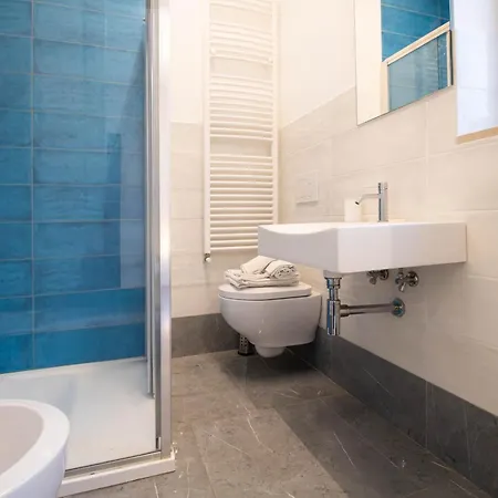 3 Bagni 7 Posti Wi-fi Ac Centro Culla Apartman *