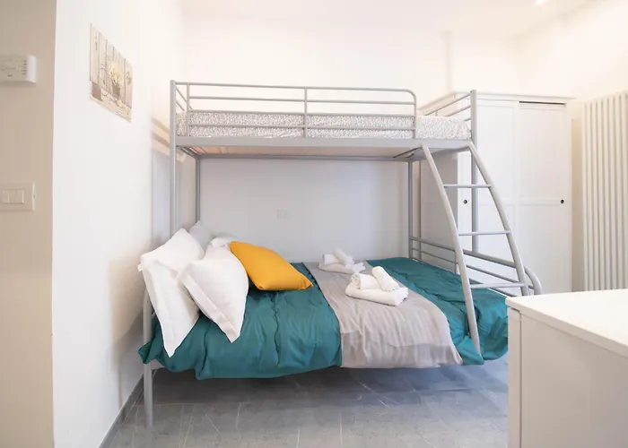 3 Bagni 7 Posti Wi-fi Ac Centro Culla