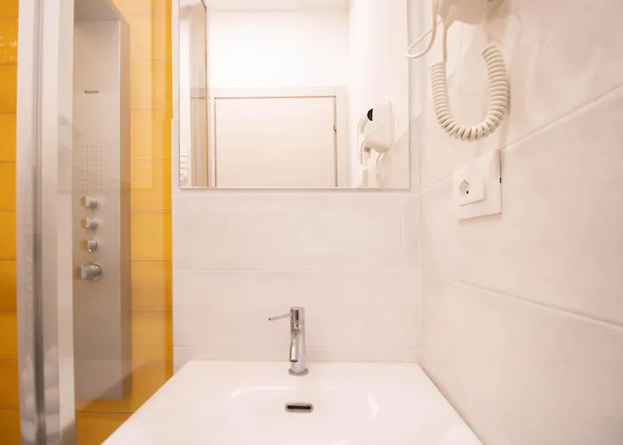 3 Bagni 7 Posti Wi-fi Ac Centro Culla Apartment