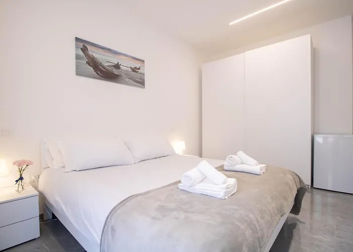 3 Bagni 7 Posti Wi-fi Ac Centro Culla Apartment *