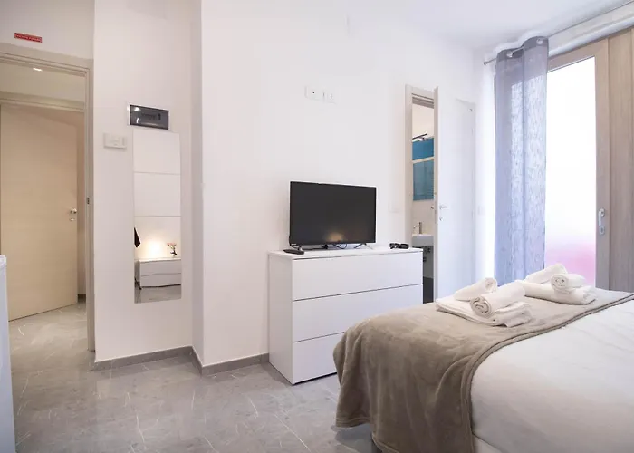 3 Bagni 7 Posti Wi-fi Ac Centro Culla *